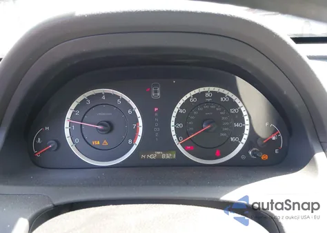 2010 Honda Accord 2.4 Lx z USA, uszkodzony, nr VIN 1HGCP2F33AA175944